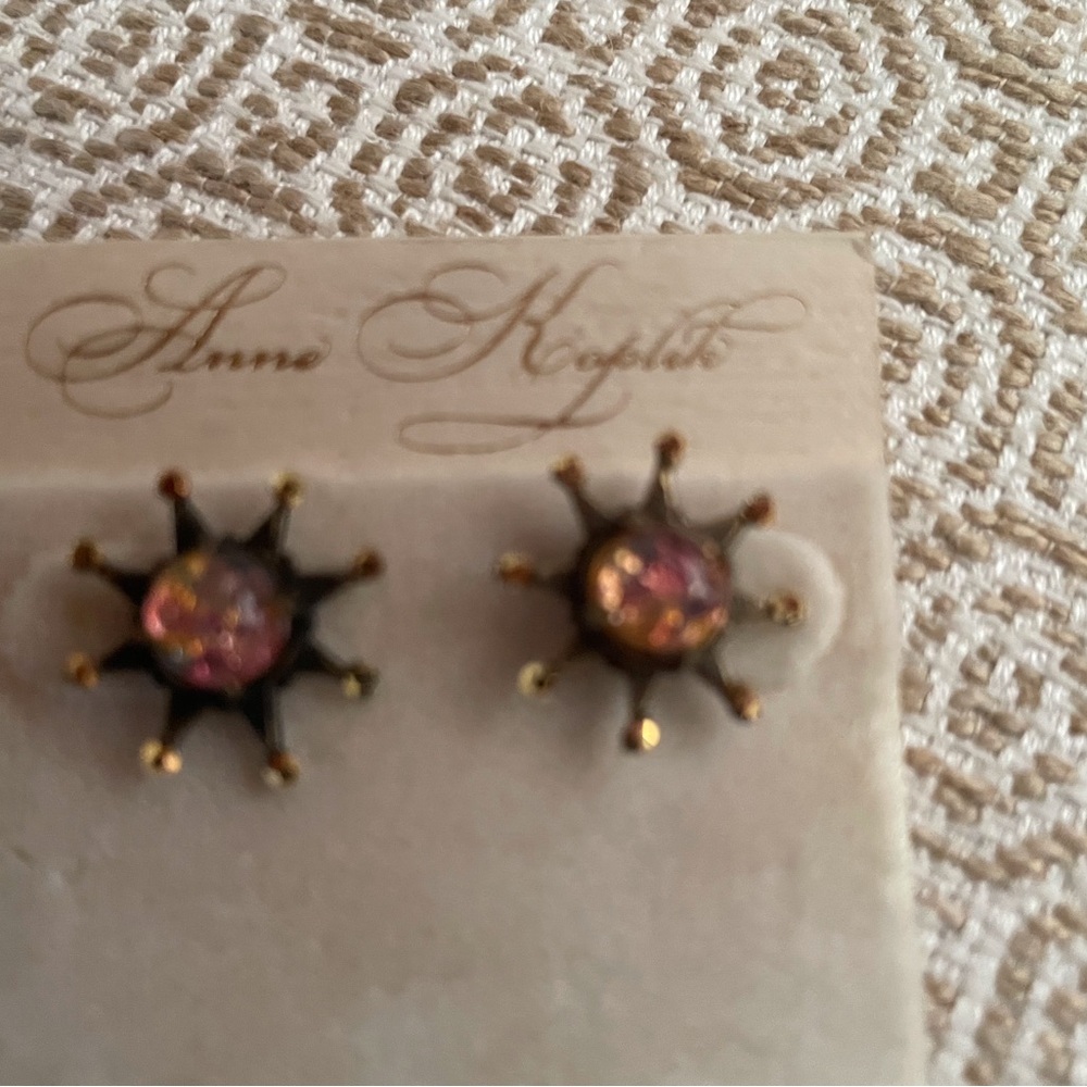Earrings - Picture 6 of 13